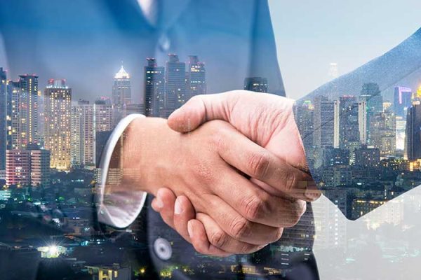 Kenapa Banyak Orang di 2025 Memilih Hidup Cukup daripada Terlihat Sukses