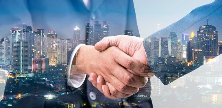 Kenapa Banyak Orang di 2025 Memilih Hidup Cukup daripada Terlihat Sukses